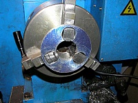 Chuck Truing Fixture