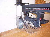 Radial Saw Dust Scoop