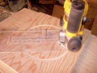 Router Circle Cutting Jig