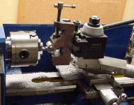 Toolpost Milling Vise