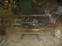 Metal-Cutting Bandsaw