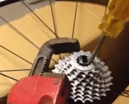 Cassette Locking Method