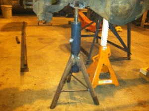 Axle Leveling Jack