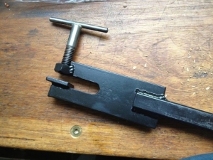 Chainsaw Bar Vise