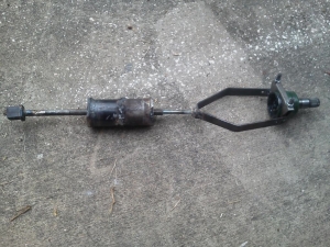 CV Axle Puller