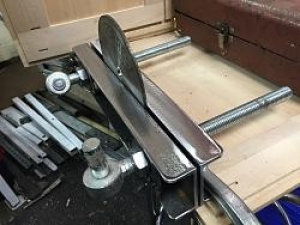 Metal Moxon Vise