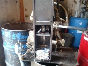 Oil Filter Crusher