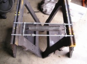 Hood Spring Spreader