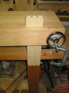 Benchtop Bench