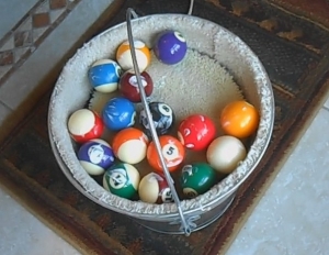 Billiard Ball Polisher