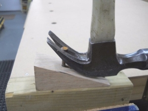 Nail Extraction Block