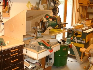 Slide-Out Miter Saw Station