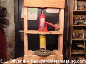 Wooden Hydraulic Press