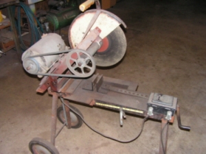 1/2 HP Chop Saw