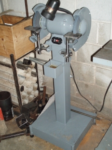 Pedestal Grinder