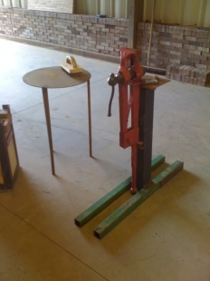 Vise Stand