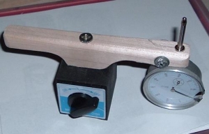 Wooden Indicator Holder