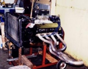 Engine Start-Up Stand