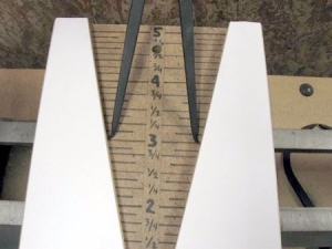 Caliper V-Gauge