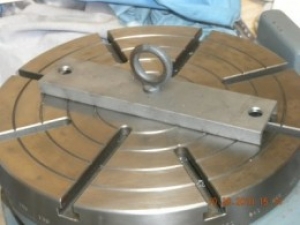 Rotary Table Lifting Fixture