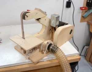 Strip Sander