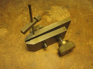 Instrument Vise