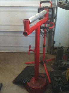 Adjustable Roller Stand