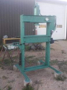 Electrohydraulic Press