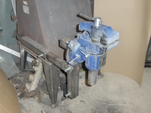 Woodstove-Mounted Vise