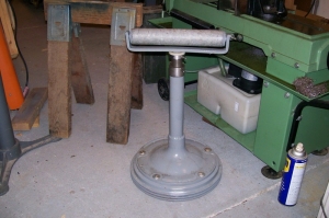 Roller Stand