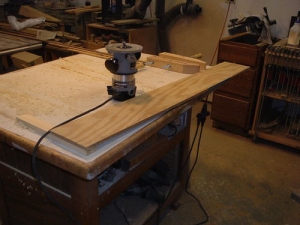 Straight Edge Routing Jig