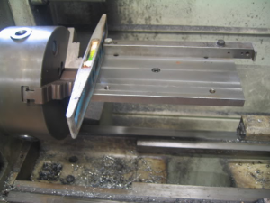 Lathe-Mounted Sine Bar