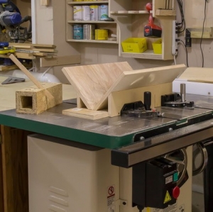 Splined Miter Jig