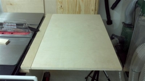 Folding Outfeed Table