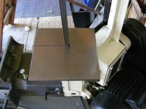 Hinged Bandsaw Table