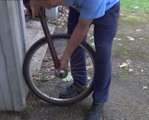 Stuck Freewheel Removal Method