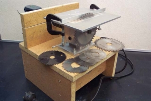 Mini Saw Bench