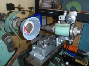 Tool Grinder Radius Attachment