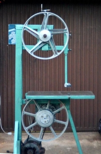 Vertical Bandsaw