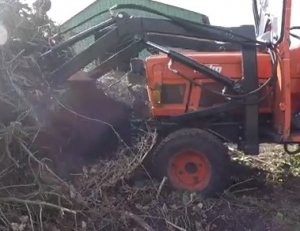 Tractor Loader