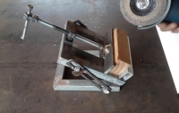 Tilting Vise