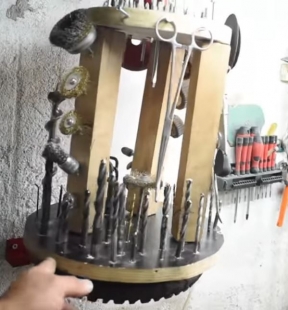 Rotating Tool Stand