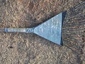 Leaf Rake Plate