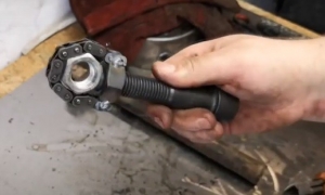 Chain Wrench