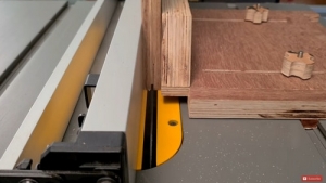 Table Saw Vertical Cutting Jig