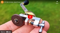 Mini Hand Grinder