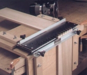 Dovetail Stabilizer Fence