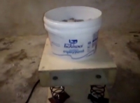 Vibratory Tumbler