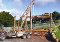 Trailer-Mounted Crane